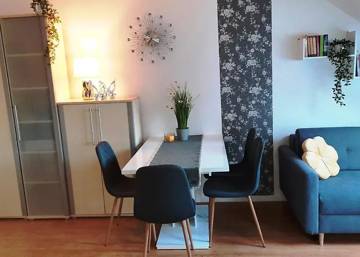 Mieszkanie W Centrum Przy Promenadzie I Jeziorze Stare Miasto!!! Parking ! Mragowo